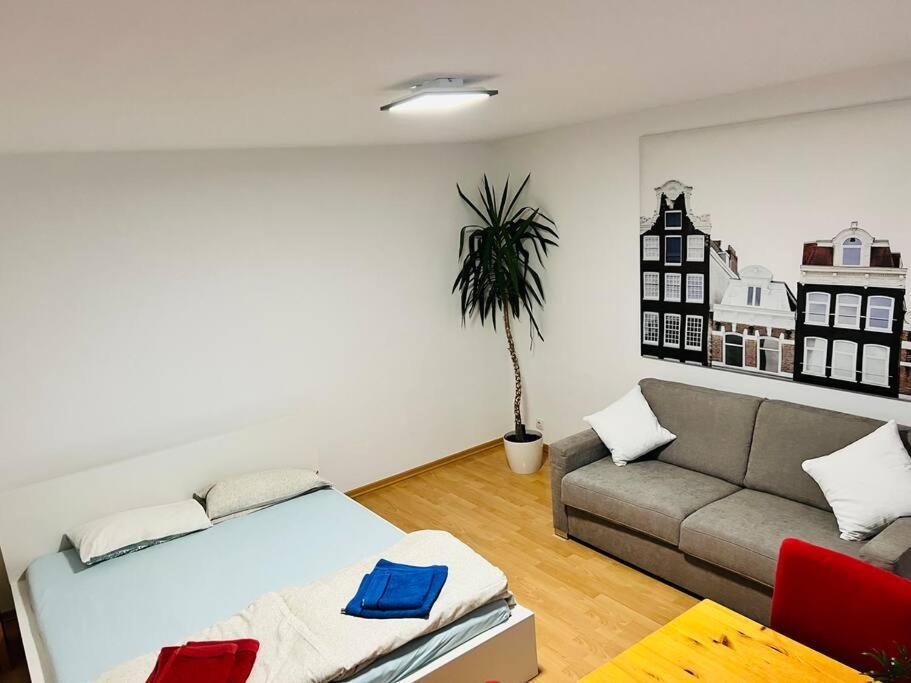 Ferienwohnung In Rheinnaehe Rheinbreitbach Buitenkant foto